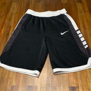 Boys Nike Basketball shorts